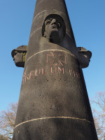 Gefallenendenkmal