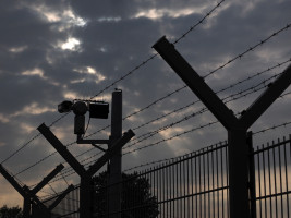 Drau&szlig;en Bleiben!